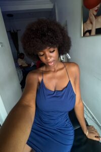 Slim Girl Praise John